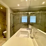 Business - Araouzou By Platform 357 Apartman