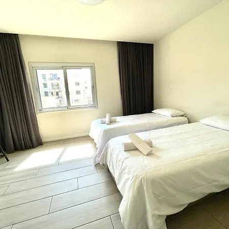 Central Business Suites Nicosia - Araouzou Platform 357 Ltd