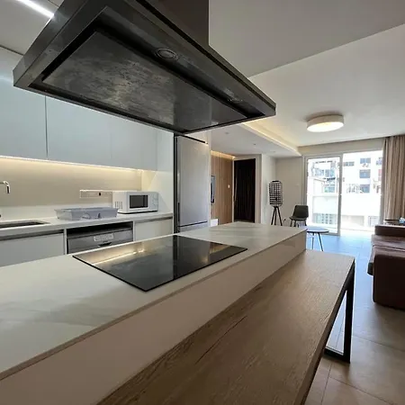 Business - Araouzou By Platform 357 니코시아