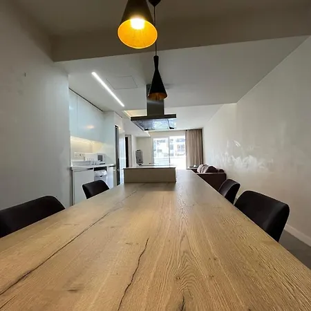 Apartament Central Business Suites Nicosia - Araouzou Platform 357 Ltd