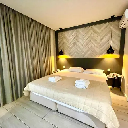 Central Business Suites Nicosia - Araouzou Platform 357 Ltd *