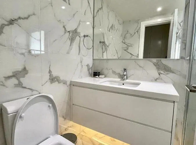 アパート Business - Araouzou By Platform 357 ニコシア